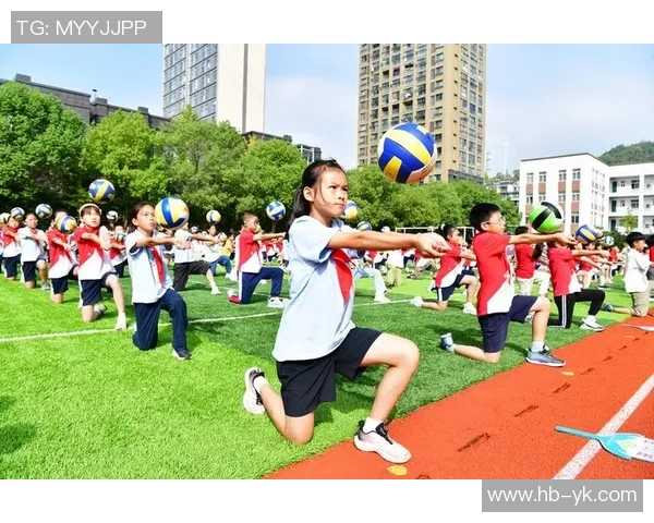 重庆排球队的力量揭秘：排球巨献背后的拼搏与荣耀