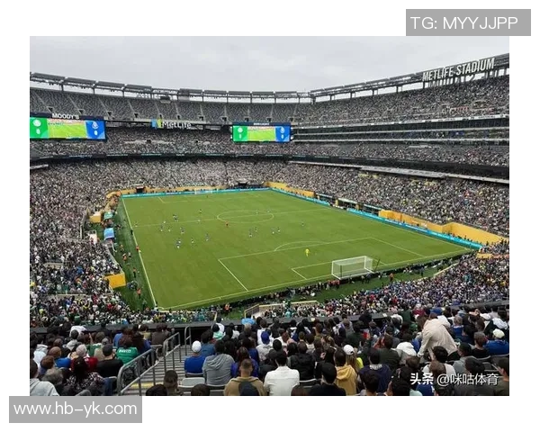 世界杯精彩对决里昂绝杀波尔图全场沸腾战术解析与精彩瞬间回顾